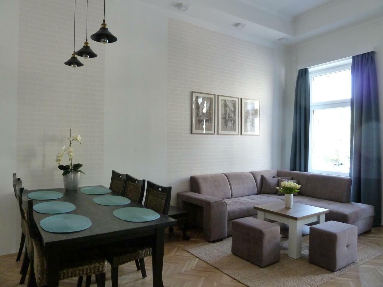 Kossuth Apartmanok Debrecín Exteriér fotografie